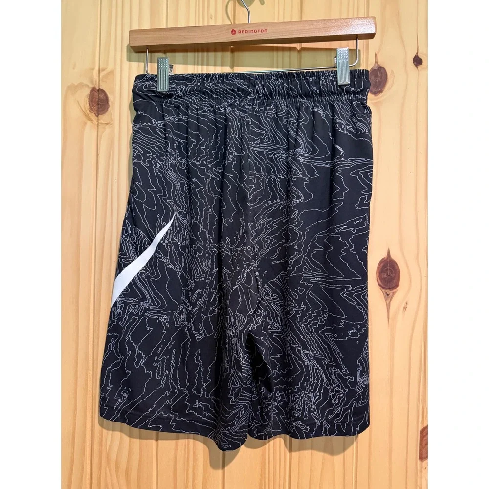 Nike Boys XL Dri-FIT Basketball Shorts Black White Topo Map Print Swoosh Logo